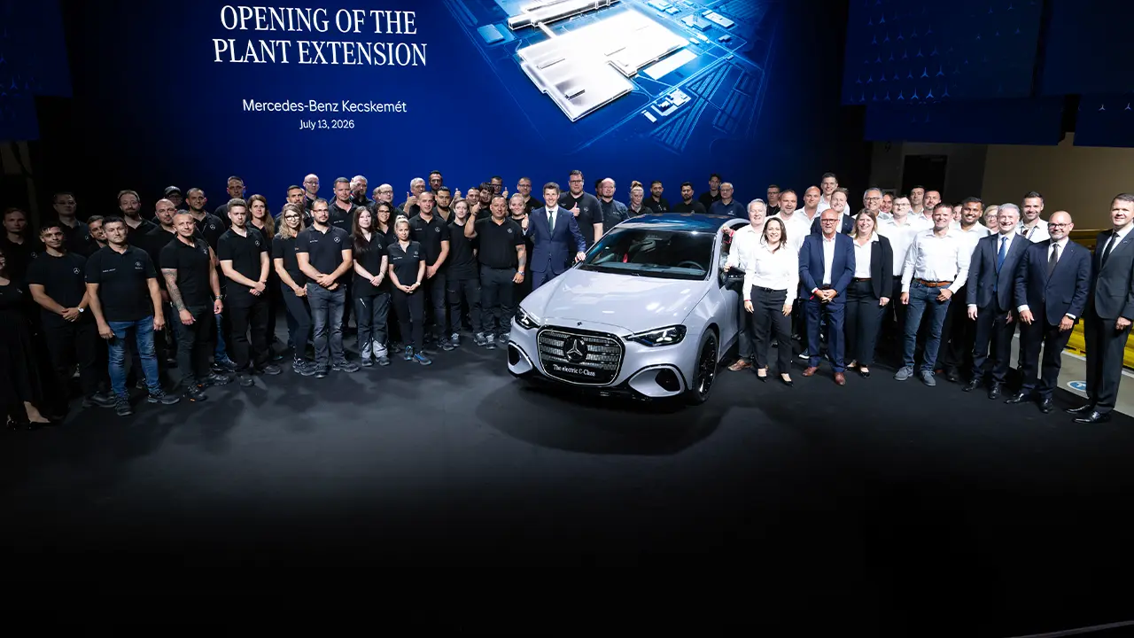 Mercedes'in Macaristan Fabrikasında İlk Elektrikli Core Model Üretimi Başladı