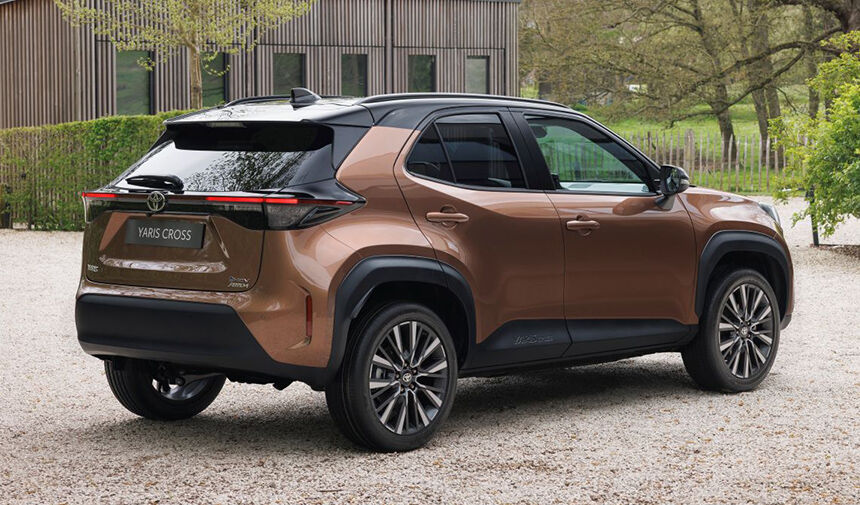Toyota Yaris Cross Hybrid 2